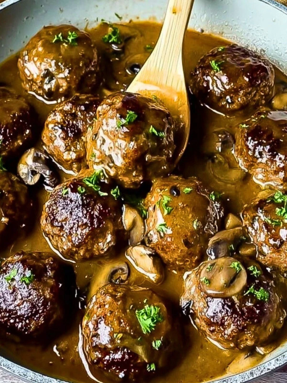Juicy Meatballs in a Luxurious Mushroom Sauce 2