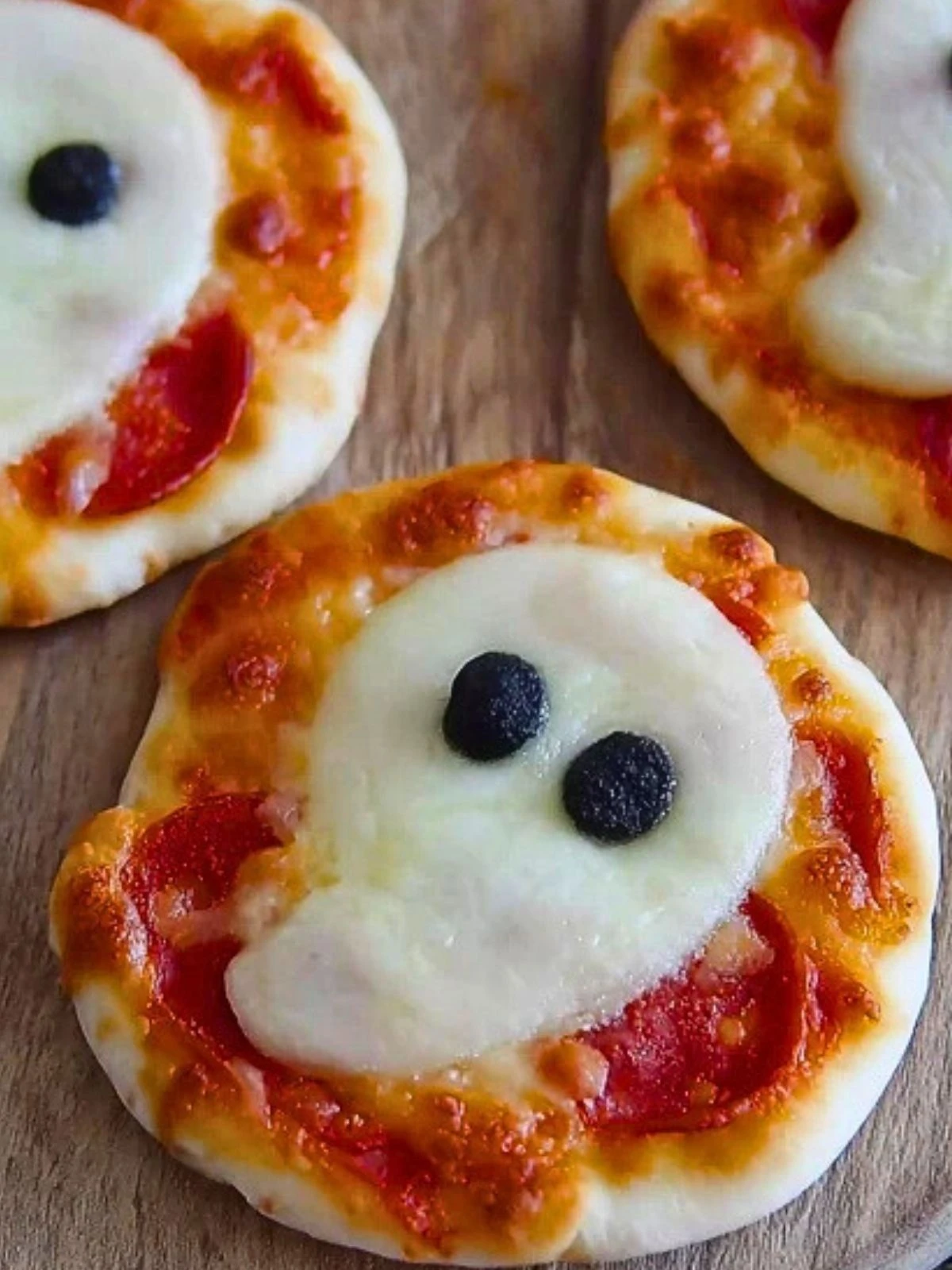 Adorable Mini Ghost Pizzas 2