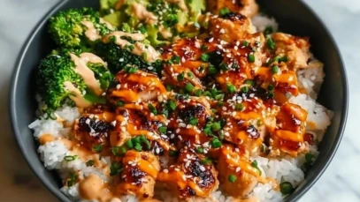 Delicious Sticky Chicken Rice Bowls