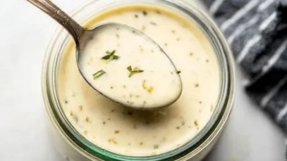 15 Minute Garlic Parmesan Sauce
