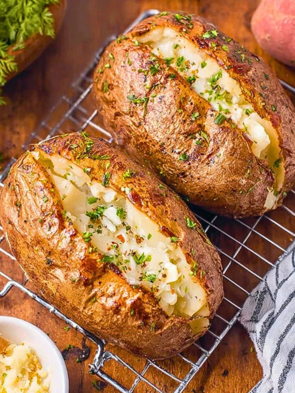 Air Fryer Baked Potato (1)