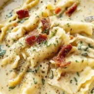 Creamy White Chicken Lasagna Soup