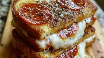 Pizza Grilled Cheese Sandwiches