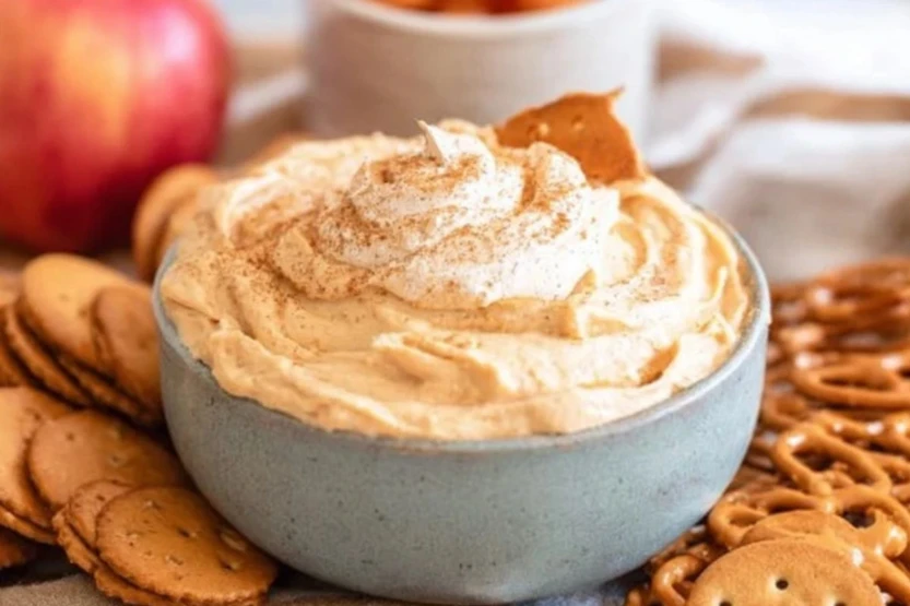 Dreamy Pumpkin Pie Dip