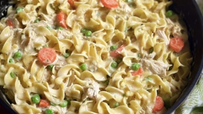 Best Chicken Pot Pie Noodles