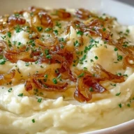 Easy Caramelized Onion Mashed Potatoes