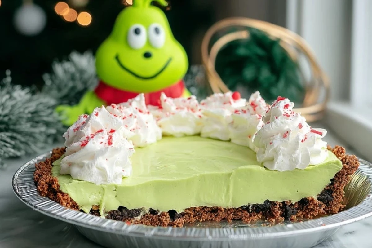 No Bake Grinch Pie