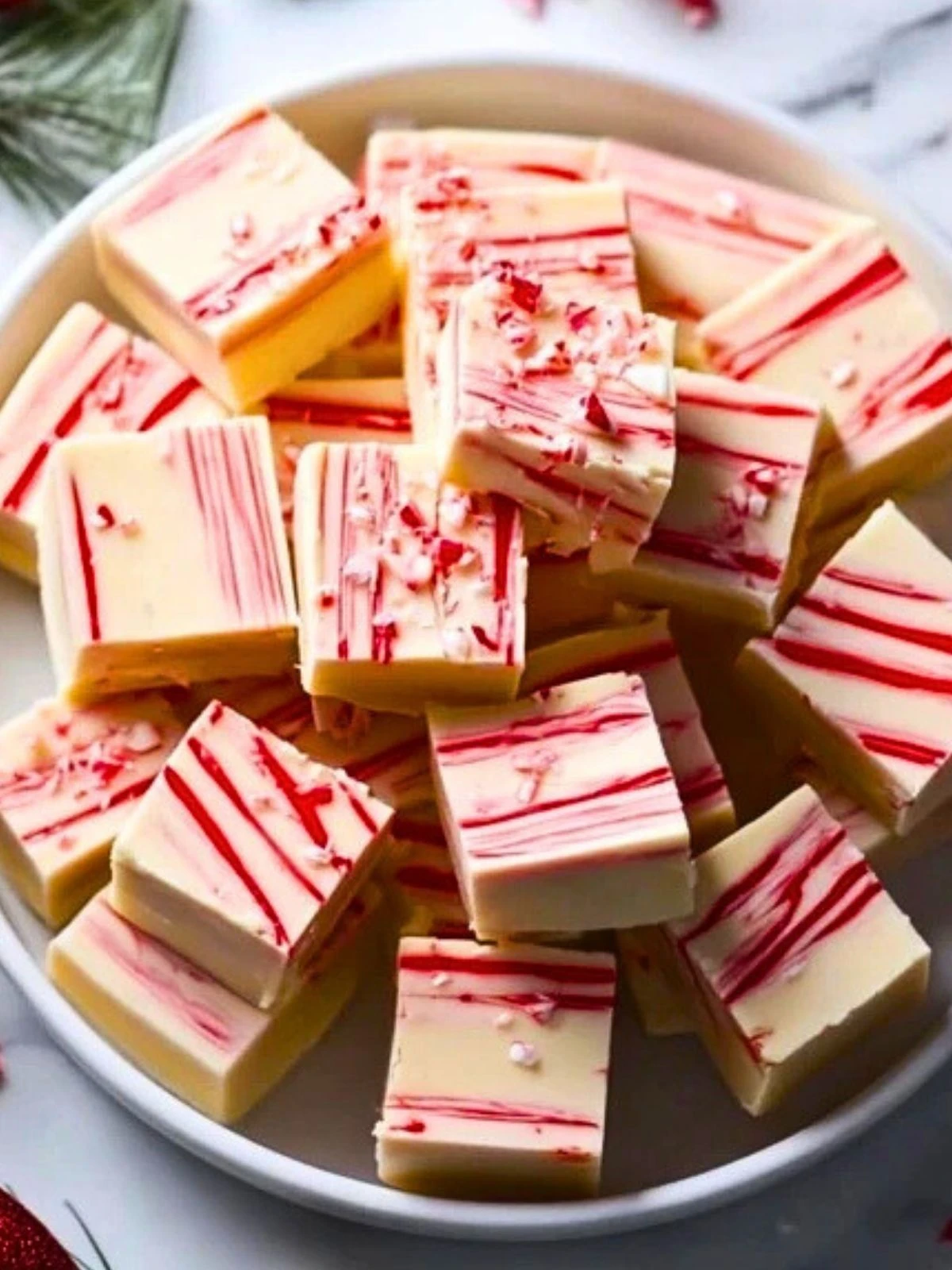 Peppermint Christmas Fudge (1)