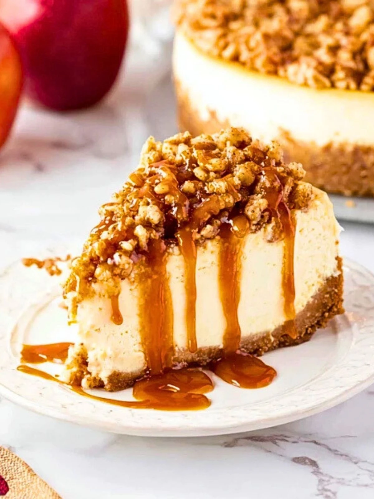 Apple Crisp Cheesecake (1)