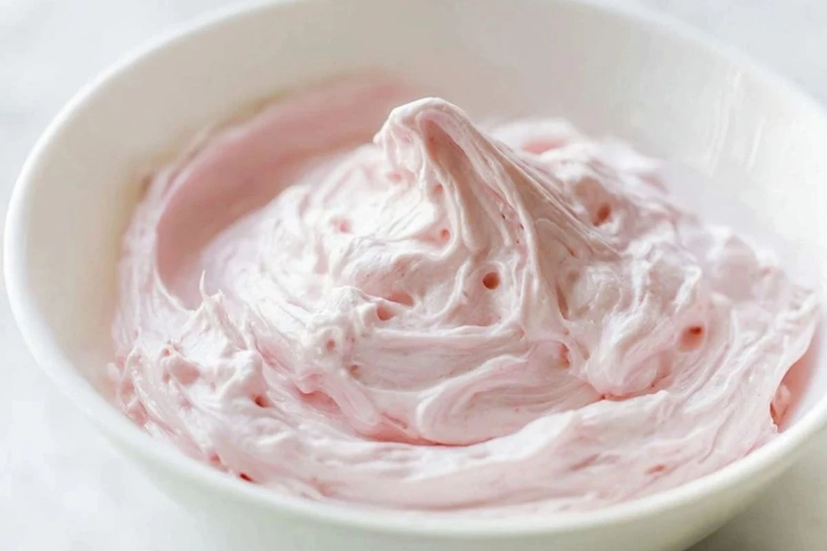 Strawberry Marshmallow Frosting