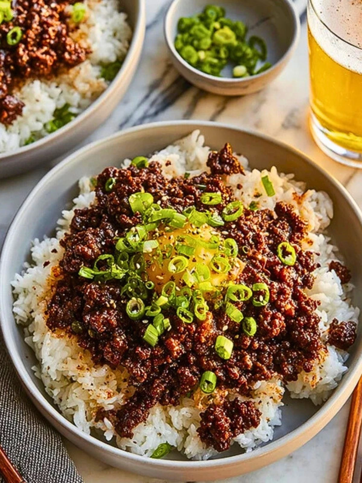 Quick and Easy Korean Ground Beef Bowl (1)