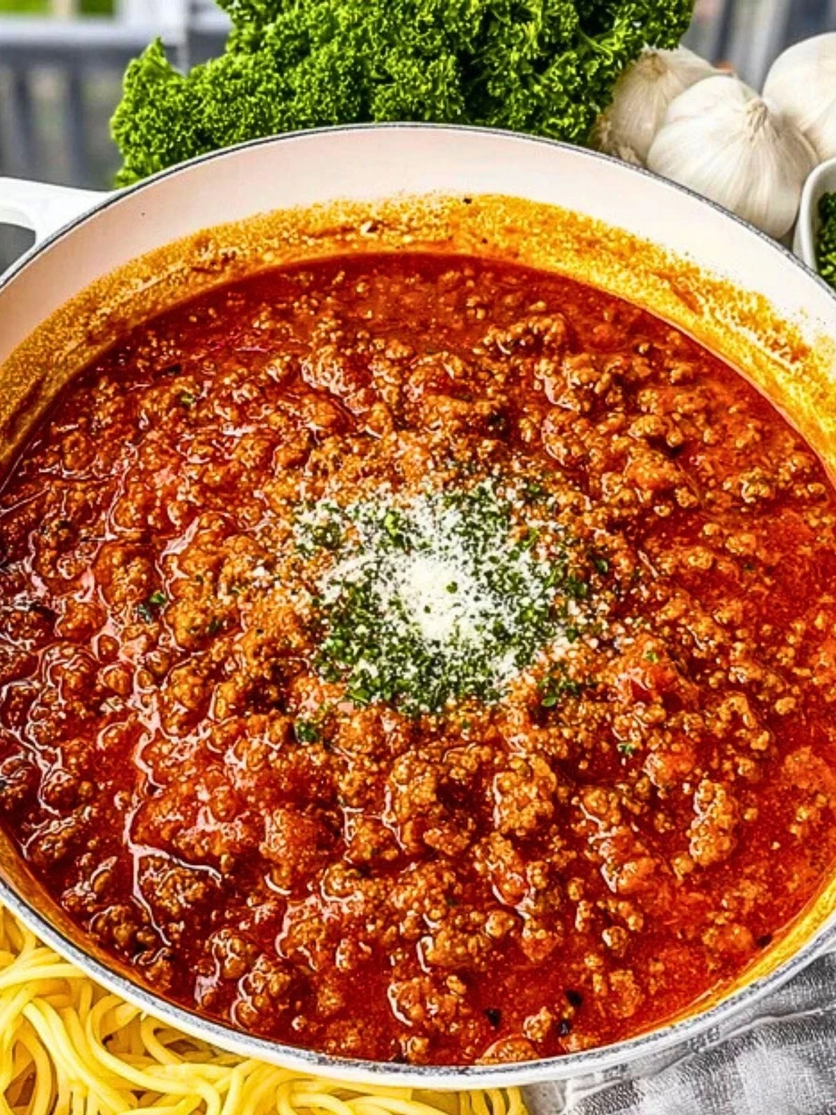 The BEST Bolognese Sauce (1)