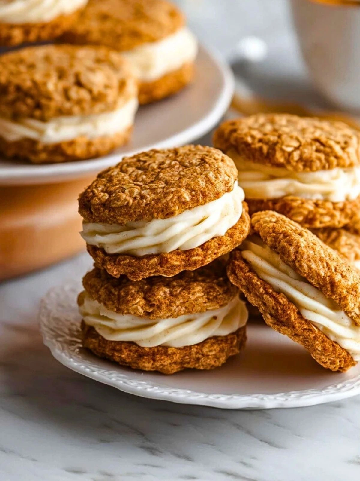 Easy Spiced Eggnog Oatmeal Cream Pies (1)