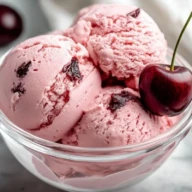 Healthy Cherry Greek Frozen Yogurt