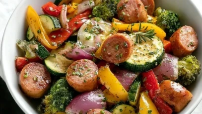 Easy Chicken Sausage and Veggies Sheet Pan
