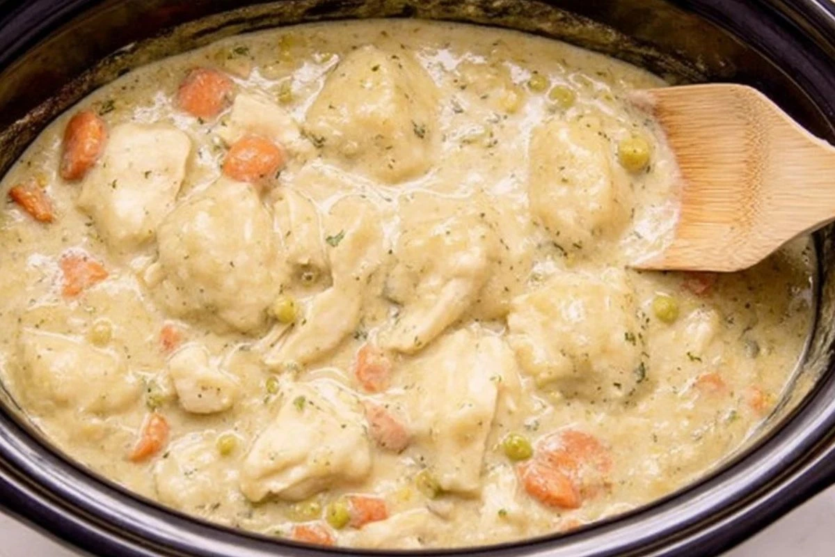 Crockpot Chicken and Dumplings