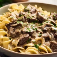 Instant Pot Beef Stroganoff