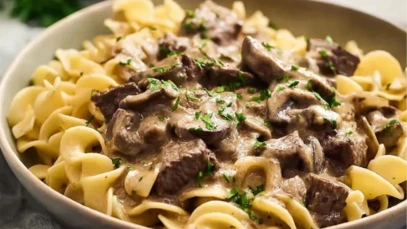 Instant Pot Beef Stroganoff