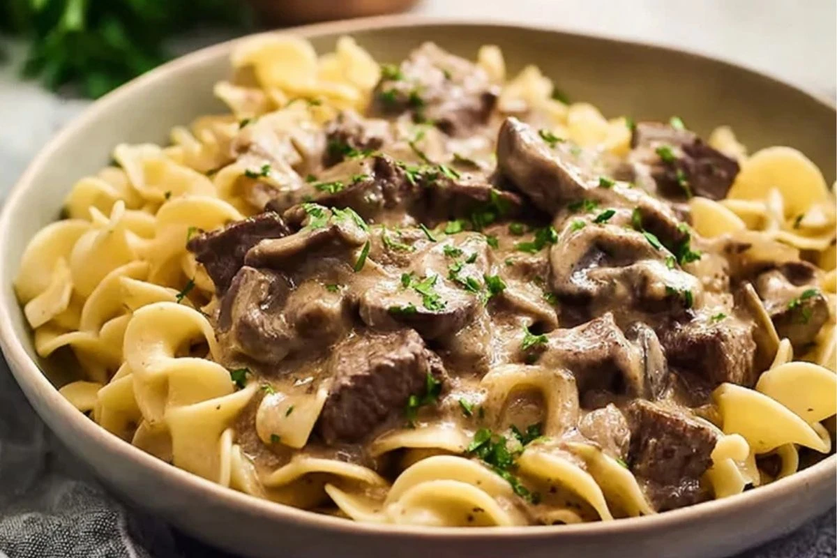 Instant Pot Beef Stroganoff