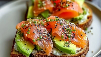 Smoked Salmon & Avocado Toast