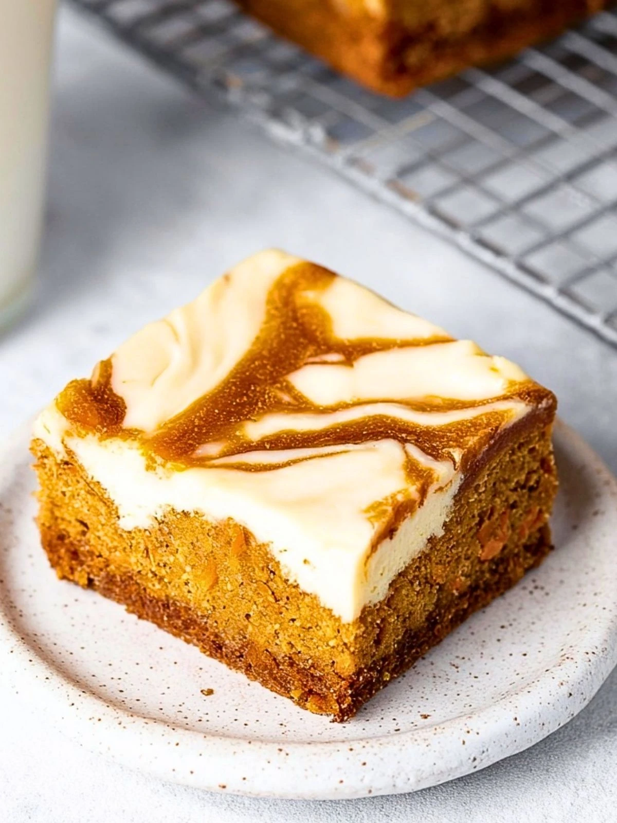 Carrot Cake Cheesecake Bars (1)